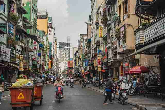 p站官方官网首页推送引擎调校｜社区生态趋势追踪点击率显著提升